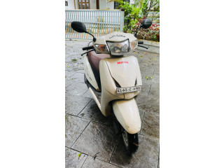 Honda activa