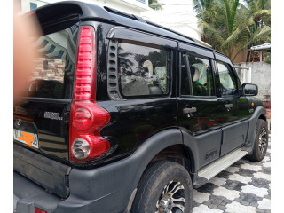 Mahindra scorpio 2012