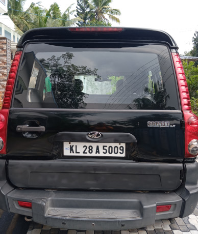 mahindra-scorpio-2012-big-1