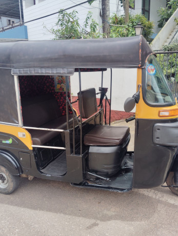 auto-rickshaw-in-very-good-condition-available-for-sale-big-3