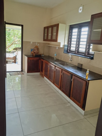 brand-new-house-for-rent-0-commission-near-industrial-estate-ollur-thrissur-big-3