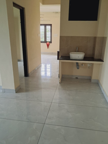 brand-new-house-for-rent-0-commission-near-industrial-estate-ollur-thrissur-big-0