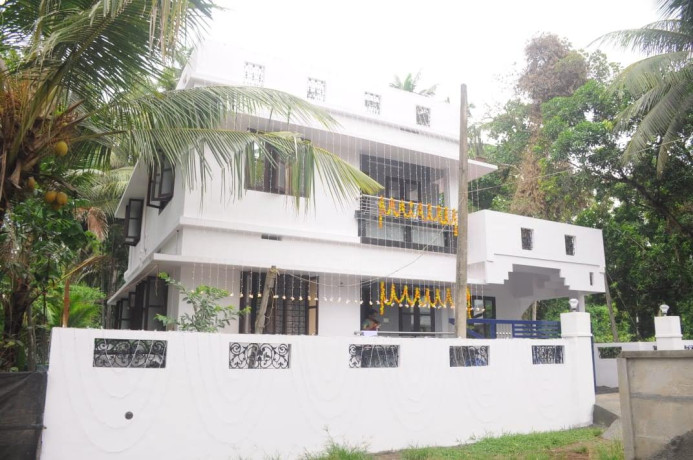 spacious-2-bhk-house-for-rent-big-0