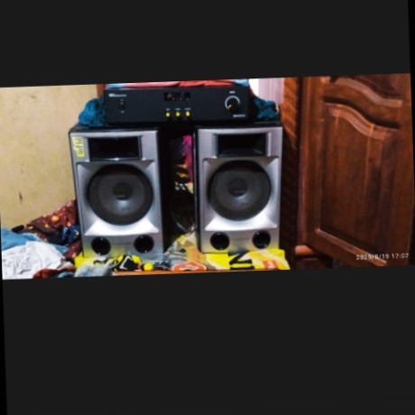 bluetooth-amplifier-2-speaker-sony-big-0