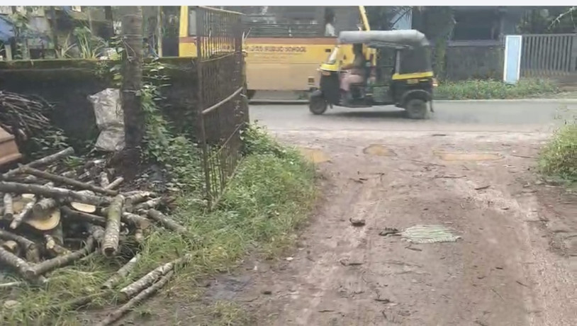 land-near-guruvayoor-big-2