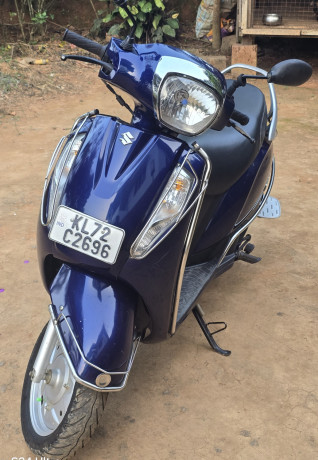 suzuki-access125-big-2