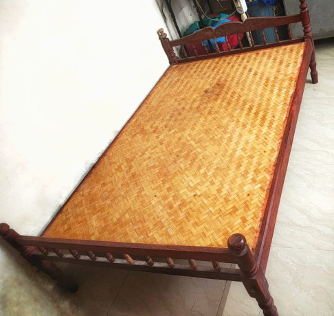 wooden-double-cot-bed-big-1