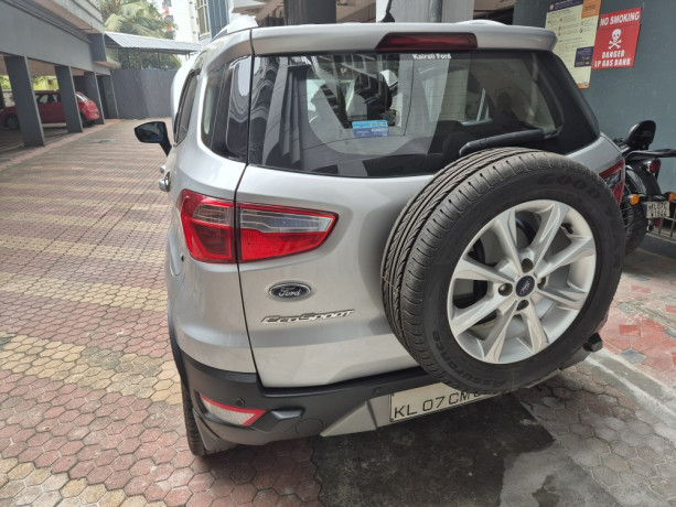 ford-ecosport-titanium-diesel-15ltr-big-3
