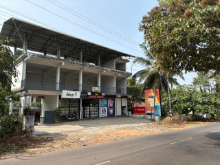 Commercial rooms for rent in Nilambur Wandoor Pulikkalodi Vadapuram