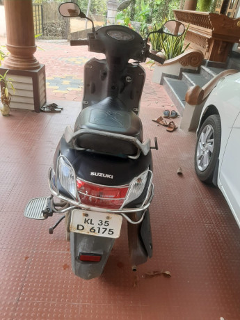 low-kiometer-suzuki-swish-125-big-2