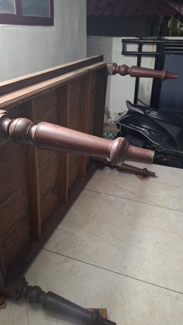 custom-solid-wood-dining-table-handmade-strong-durable-8-years-big-4