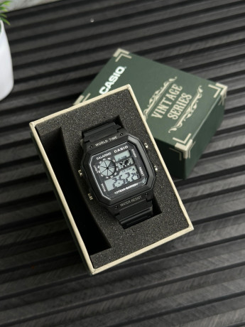 casino-illuminator-watch-big-1