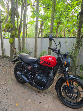 hunter-350-big-1