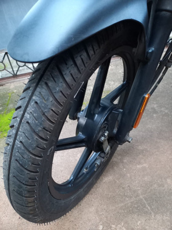 bajaj-110x-2022-big-2