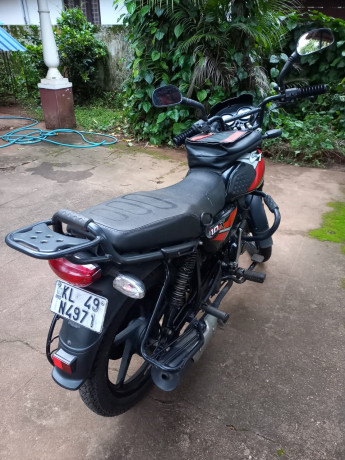 bajaj-110x-2022-big-4