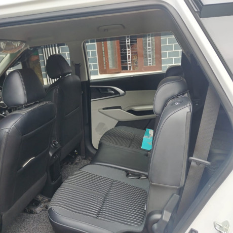 kia-carens-prestige-plus-imt-turbo-petrol-15-2023-big-3
