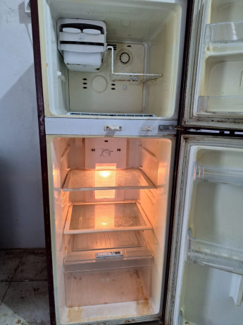 lg-fridge-big-2