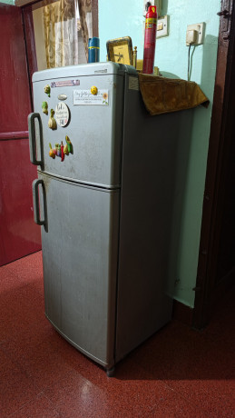 whirlpool-10707-classic-double-door-refrigerator-silver-steel-excellent-condition-big-0