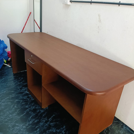 table-big-0