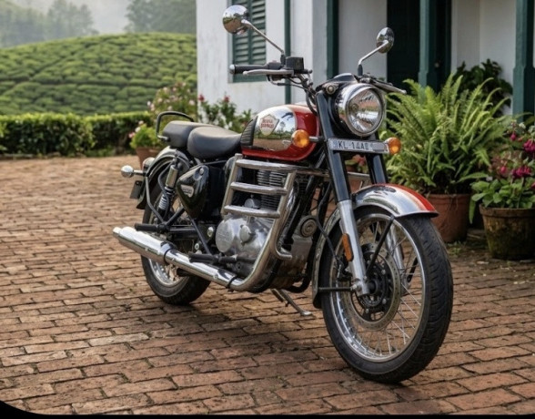 roil-enfield-chrome-model-big-3