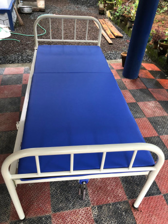 for-sale-foldable-bed-with-mattress-and-an-air-bed-big-3