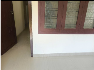 House and plot for sale near Anjukunnu main road